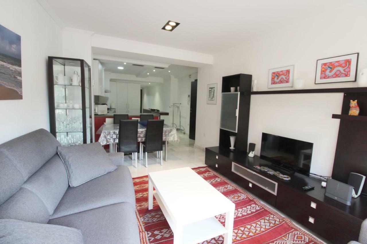 Precioso Apartamento Al Lado De Las Torres De Serrano Valencia Exterior foto