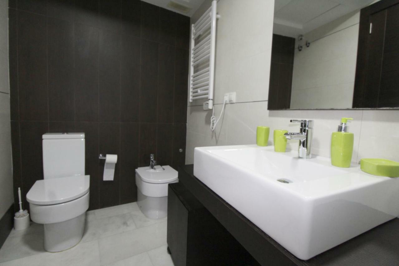 Precioso Apartamento Al Lado De Las Torres De Serrano Valencia Exterior foto